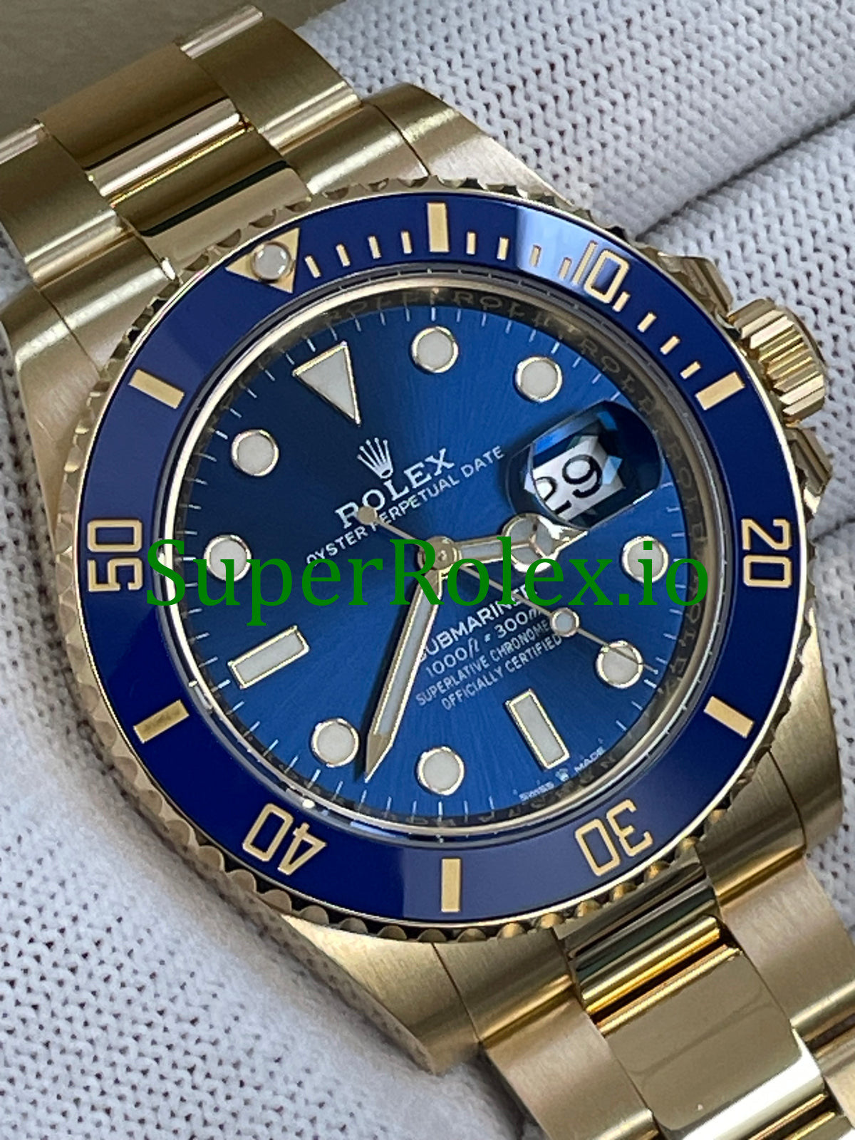 Submariner Date 41MM Yellow Gold Ref.126618LB