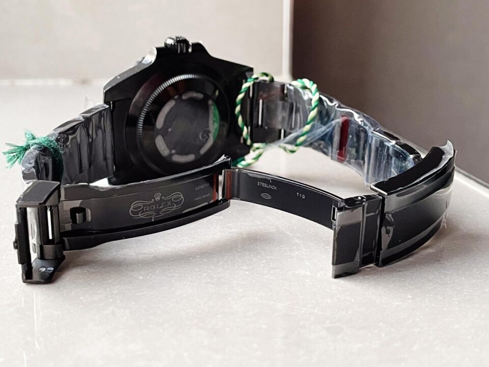 V6F FACTORY 1:1 Submariner 116610 PVD Best Edition Blaken All Black Ceramic 904L Steel A2824