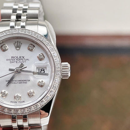 Rolex Datejust ladies 28mm silver dial fluted bezel