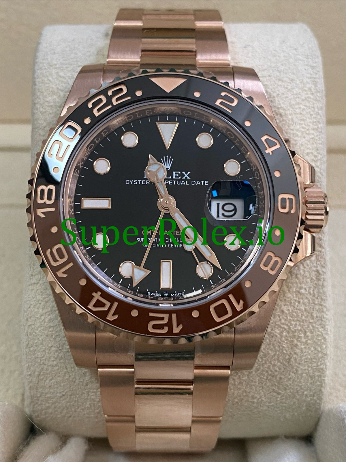GMT-Master II 40mm Everose Gold Ref.126715CHNR