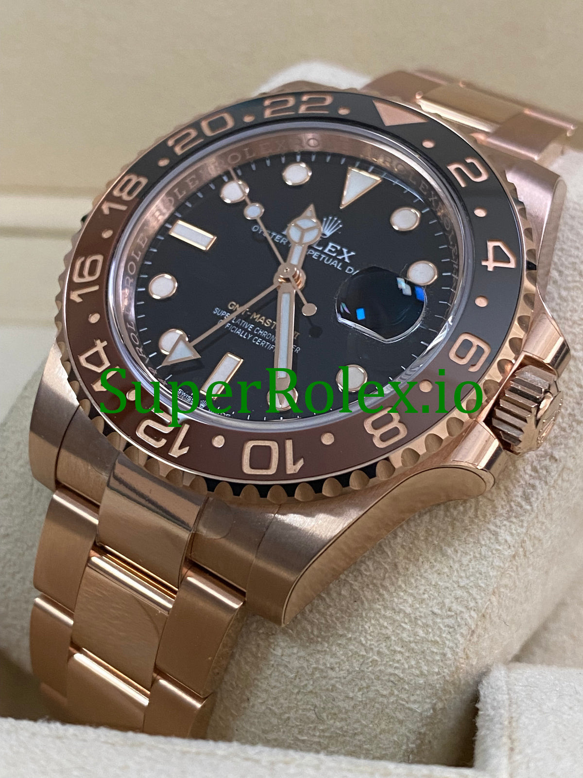 GMT-Master II 40mm Everose Gold Ref.126715CHNR